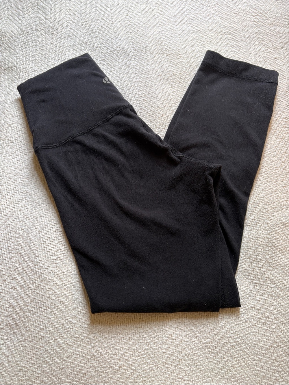 Lululemon 21” leggings